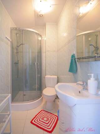 Проживание в семье Villa del Mar Леба Двухместный номер с 1 кроватью и собственной ванной комнатой-3